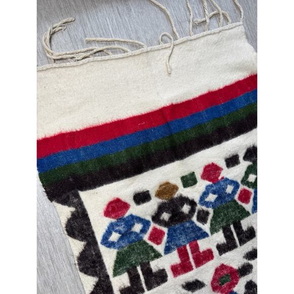 Vintage Native Peruvian Friendship Rug Wool Tapestry 66x28 Rainbow Folk Art - Picture 8 of 10